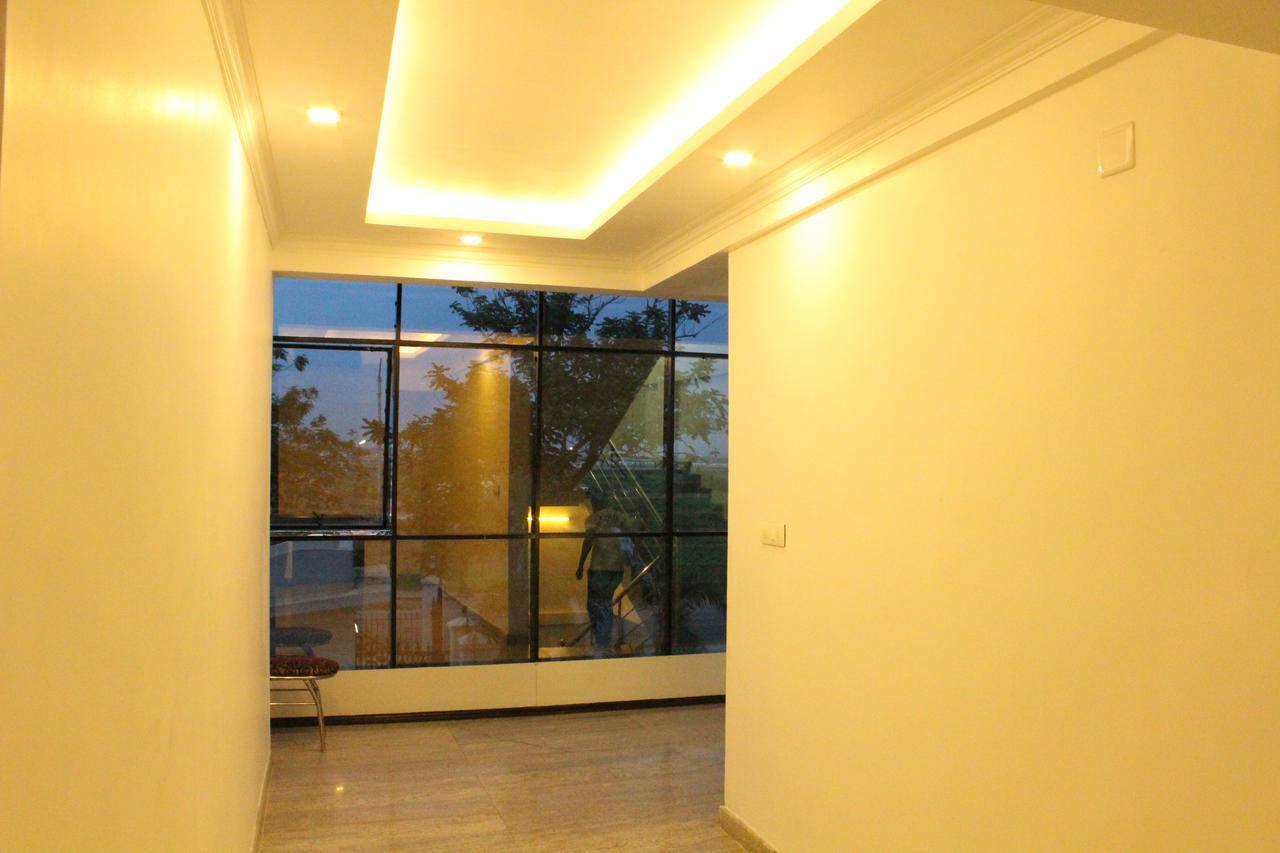 Ebenezer Plaza Hotel Nedumbassery Eksteriør billede