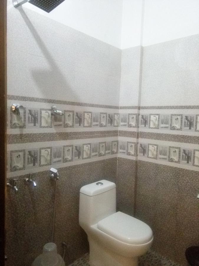 Ebenezer Plaza Hotel Nedumbassery Eksteriør billede
